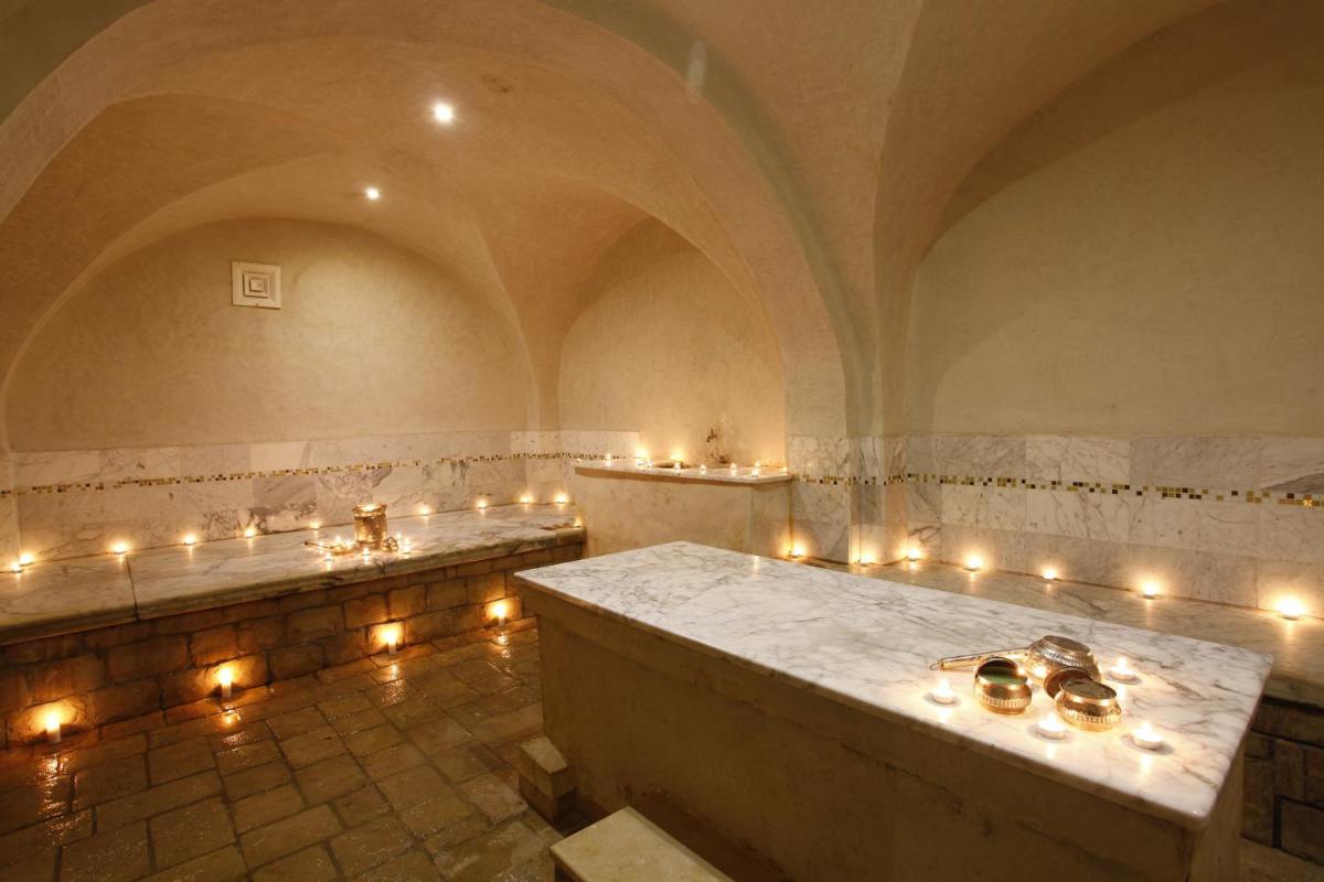 Suitetrails - Regency Tunis Hotel