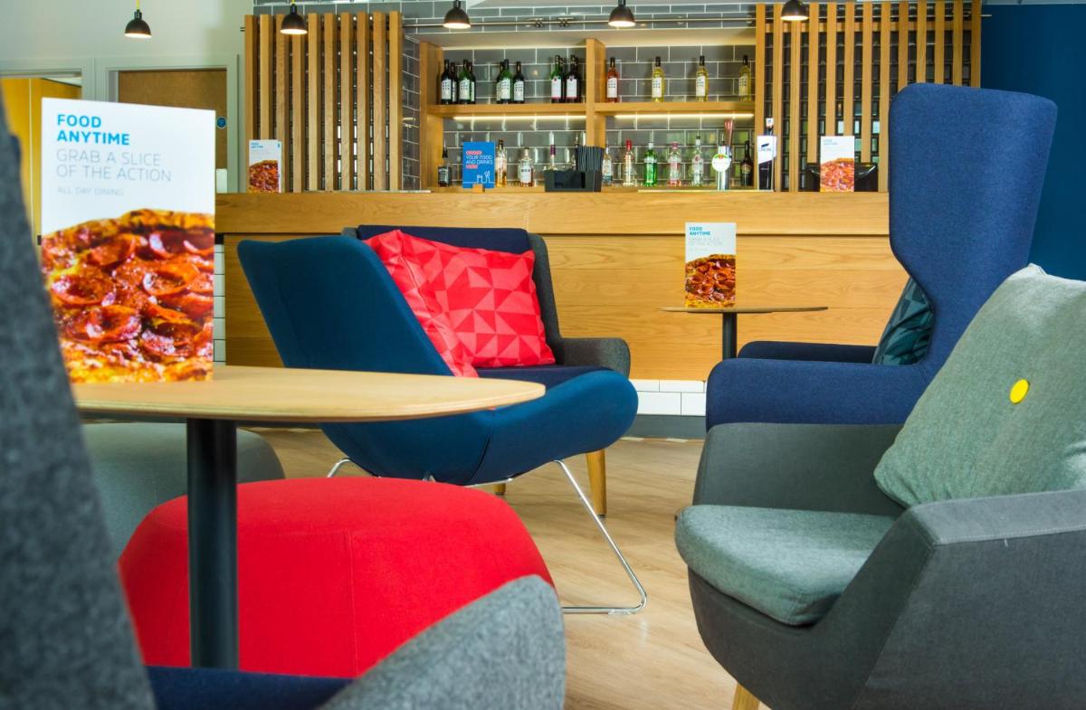 Holiday Inn Express Burton on Trent, an IHG Hotel - Housity