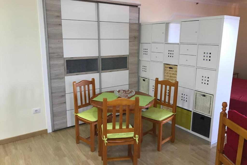 Tele-working. Central. Gran balcón. Vistas. - Housity