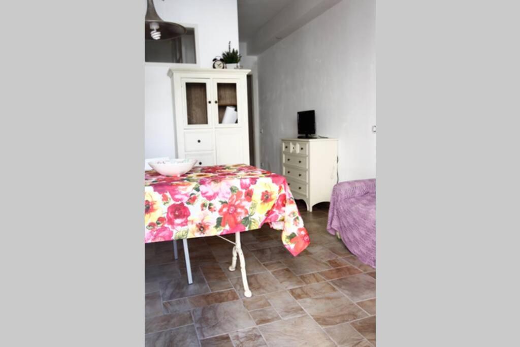 Una casa tra le colline e il mare - Housity