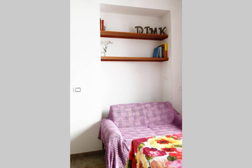 Una casa tra le colline e il mare - Housity
