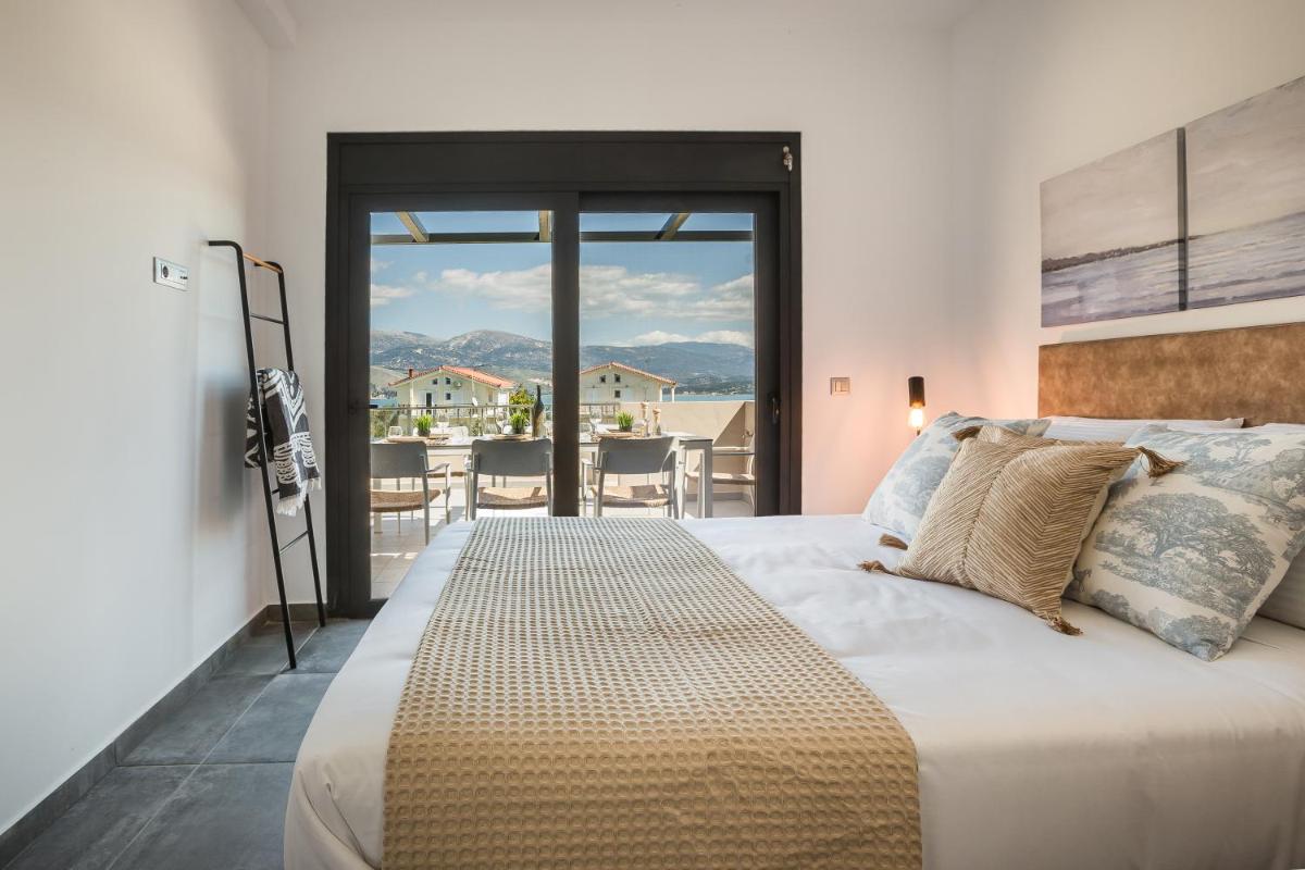 Ionian Village - Housity