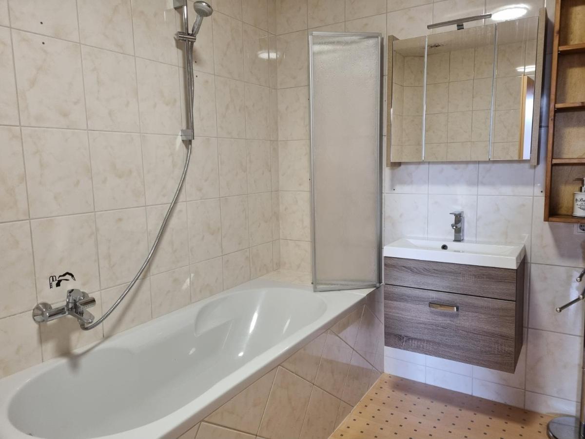 Ferienwohnung Am Anger - Housity