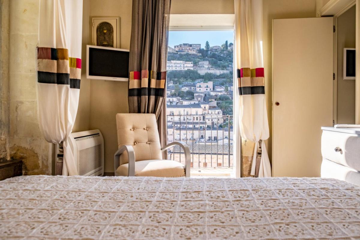 Jasmine Modica Luxury House - Housity