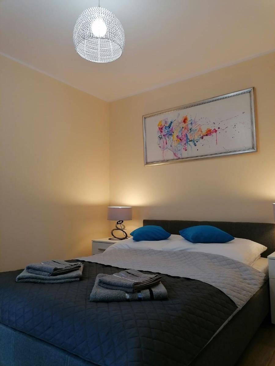 ApartDomek CICHE - Housity