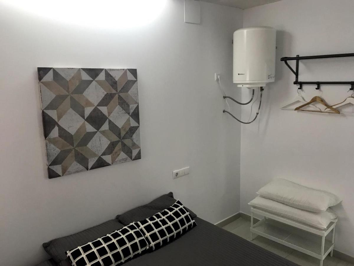 Tarifa Bed and Center - Housity