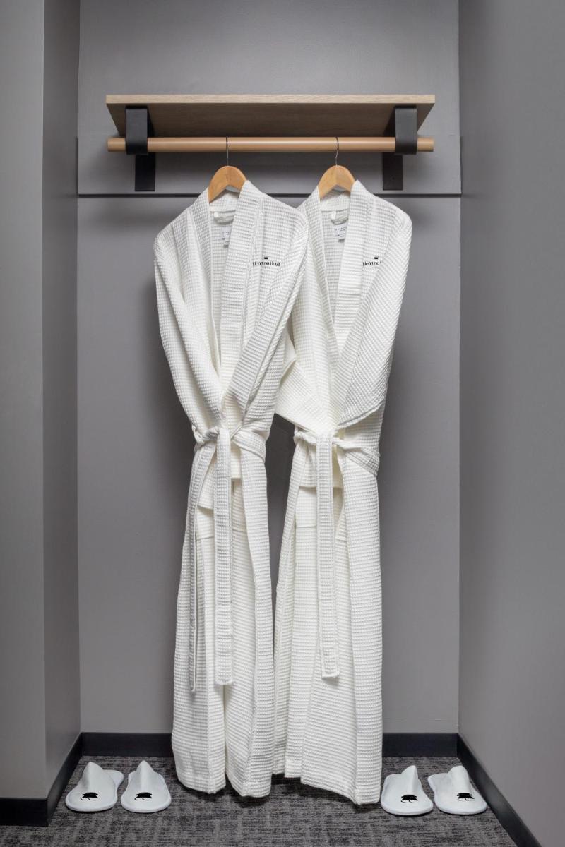 Suitetrails - Henn na Hotel New York