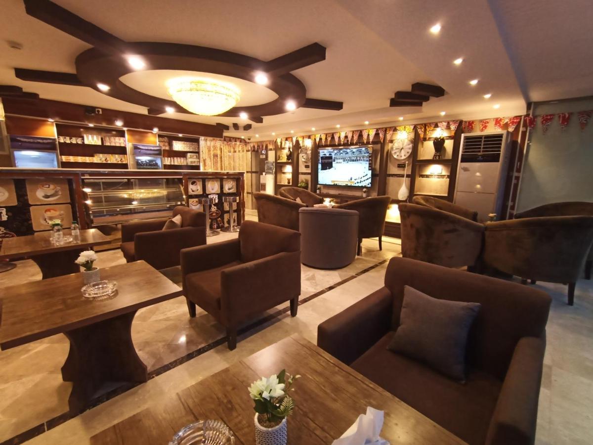 Suitetrails - Qasr Al Thuraya Hotel Apartments