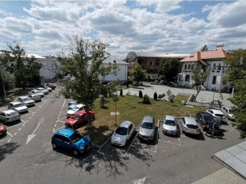 Apartament ultracentral lux - Housity