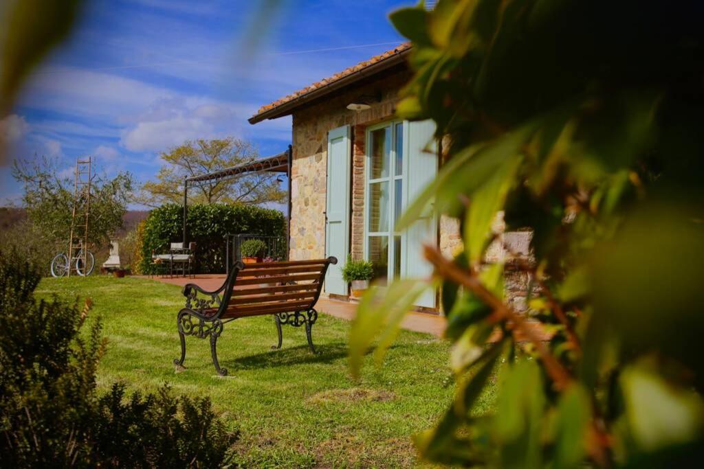 La Casina della Quercia, Your Tuscan Oak Tree House - Housity