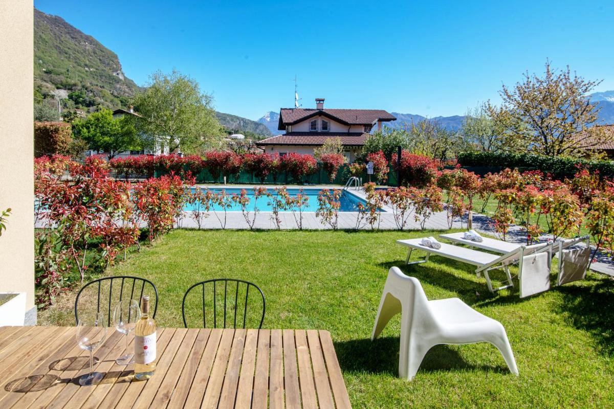 Silvia Lenno House - The House Of Travelers - Housity