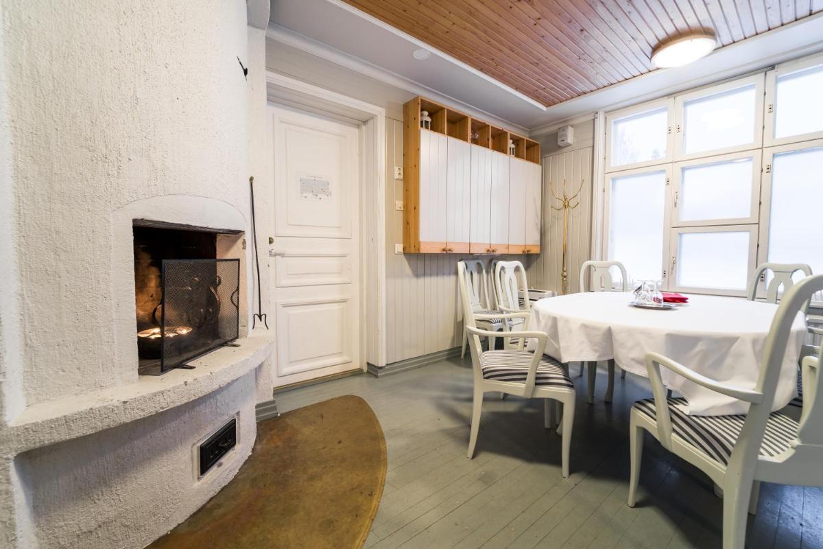 Karolineburg Manor House Hotel - Housity