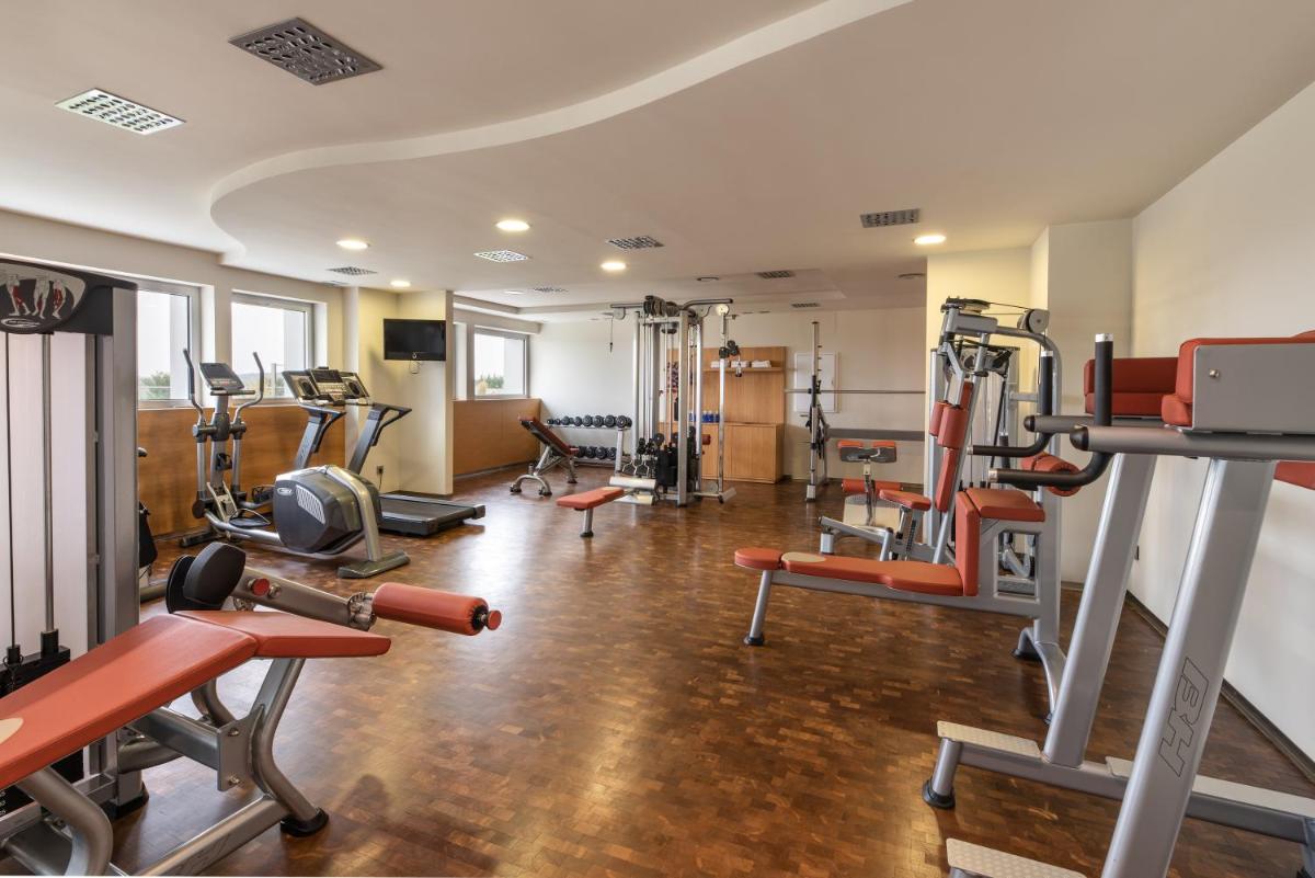 Gimnasio o instalaciones de fitness de Valbusenda Hotel Bodega & Spa