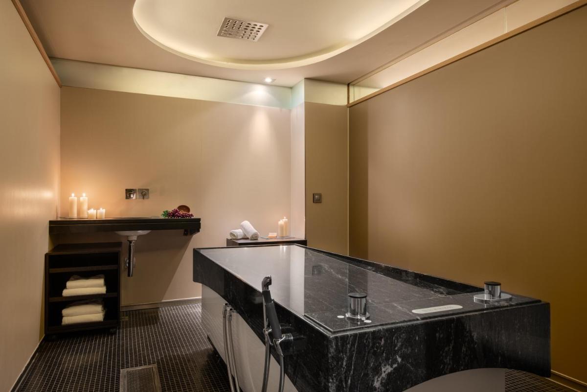 Imagen de la galería de Valbusenda Hotel Bodega & Spa, en Toro