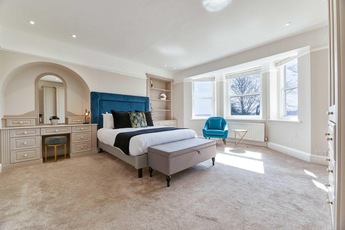 Host & Stay - The Old Rectory - Housity