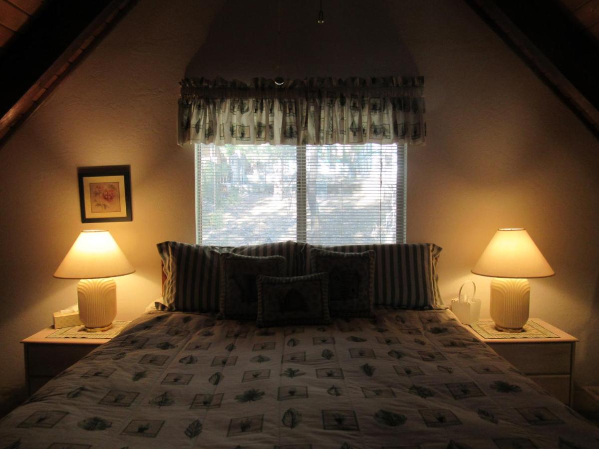 Four Seasons - Housity