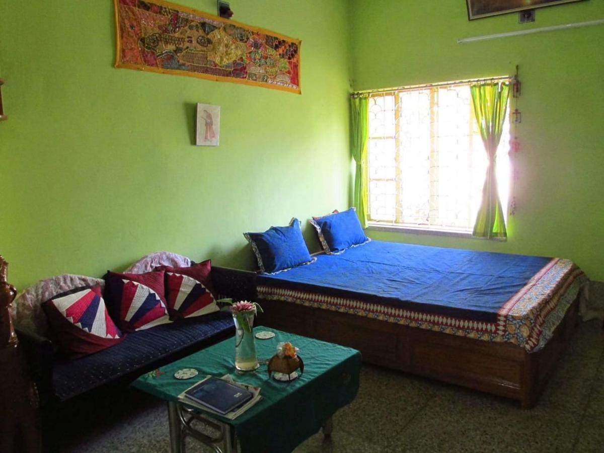 Vamoose Pubali Homestay Shantiniketan - Housity