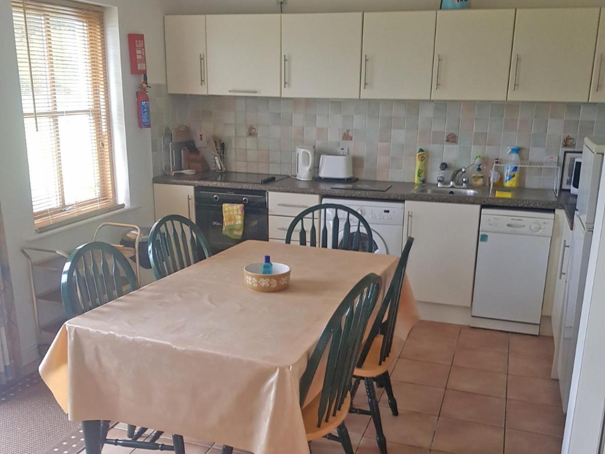 Achill Sound HV No 7 - Housity