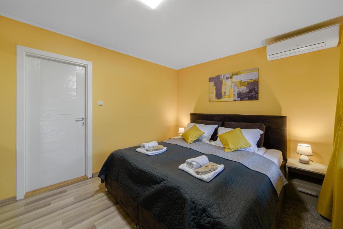 DuMalux Room - Housity