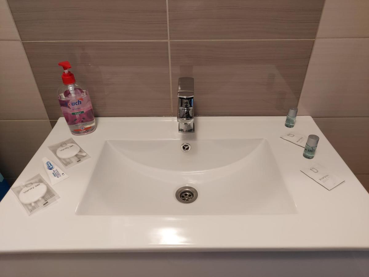 BYA Luxury - Housity