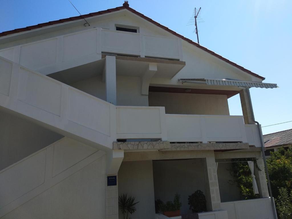 Apartman Franelić Banjol - Housity