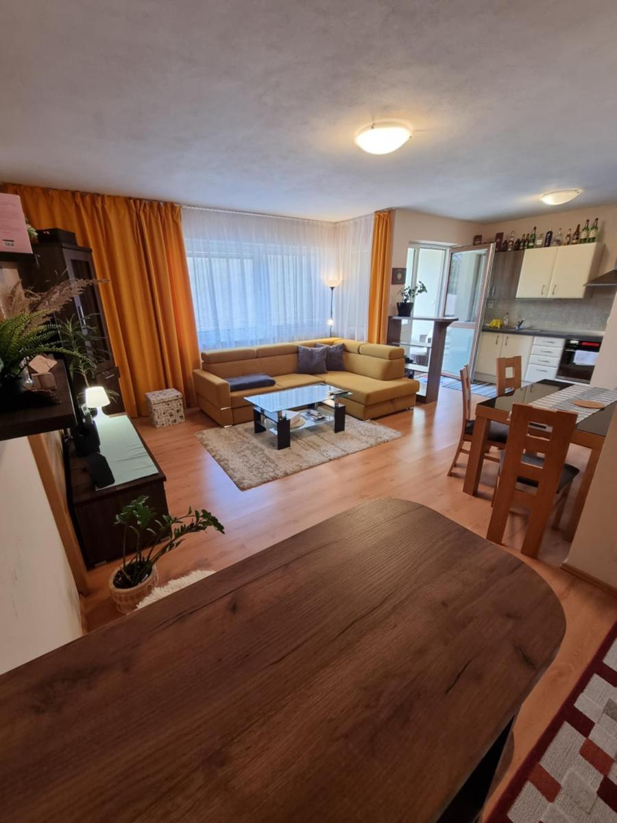 Apartment PineWood *** - Housity