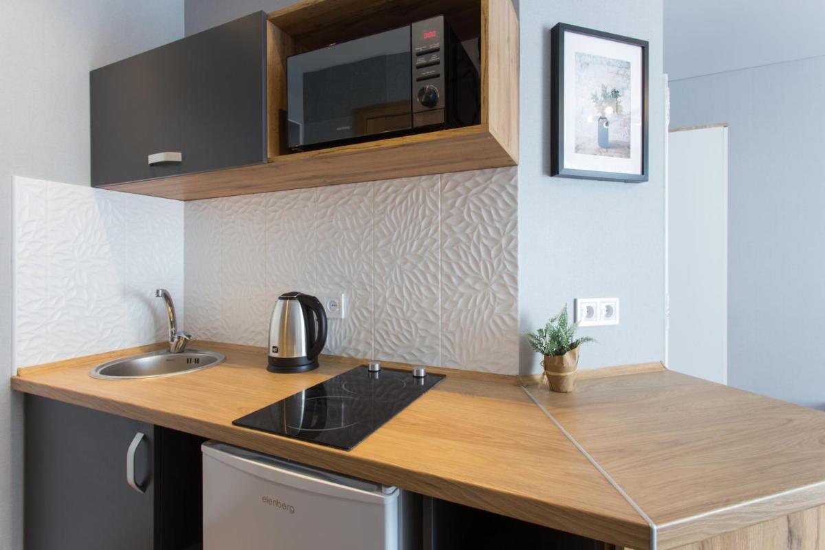 Suitetrails - Studio with City View - Hrekivska str. 5-1