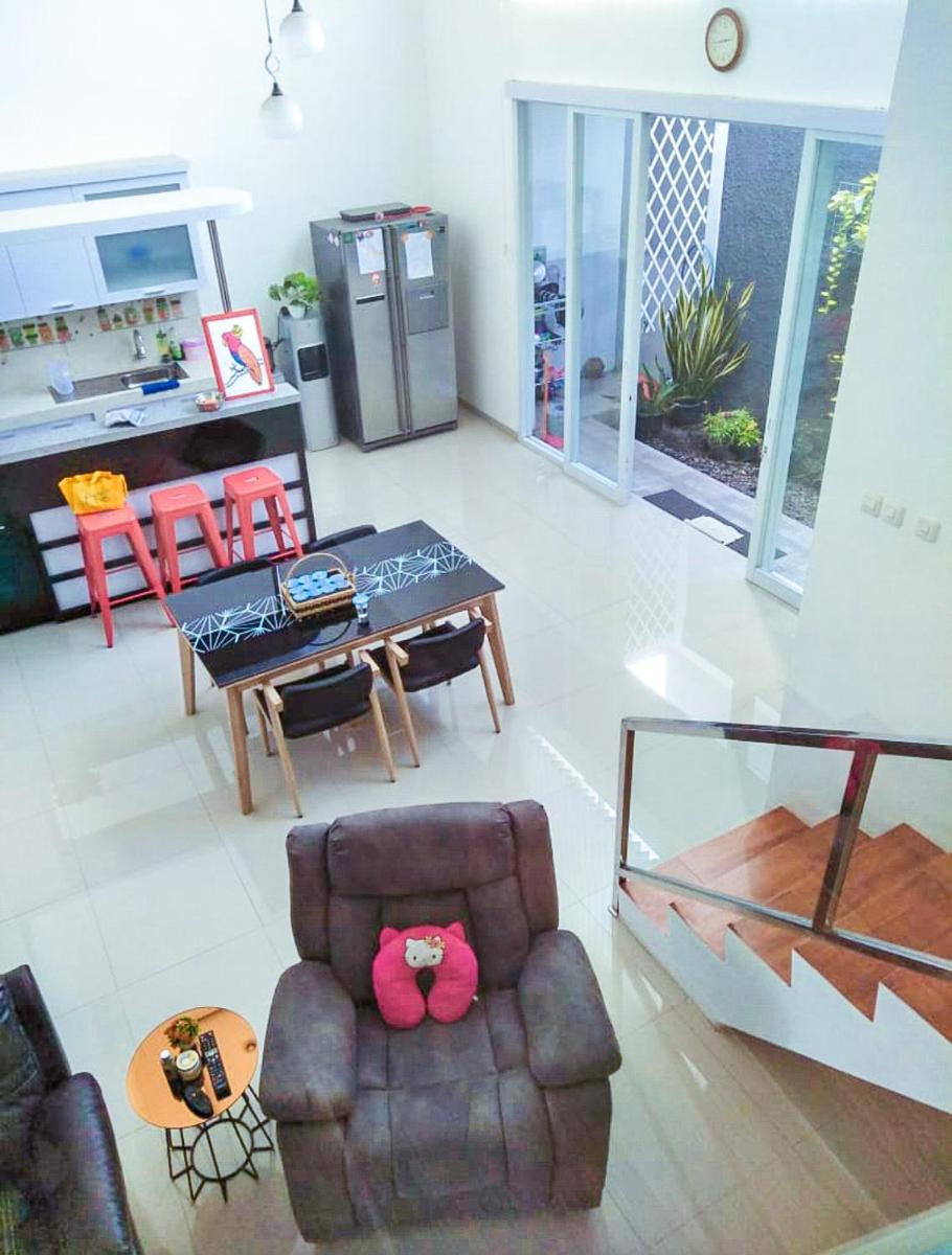 Villa Mangli Monochrome Syariah by eComerceloka - Housity