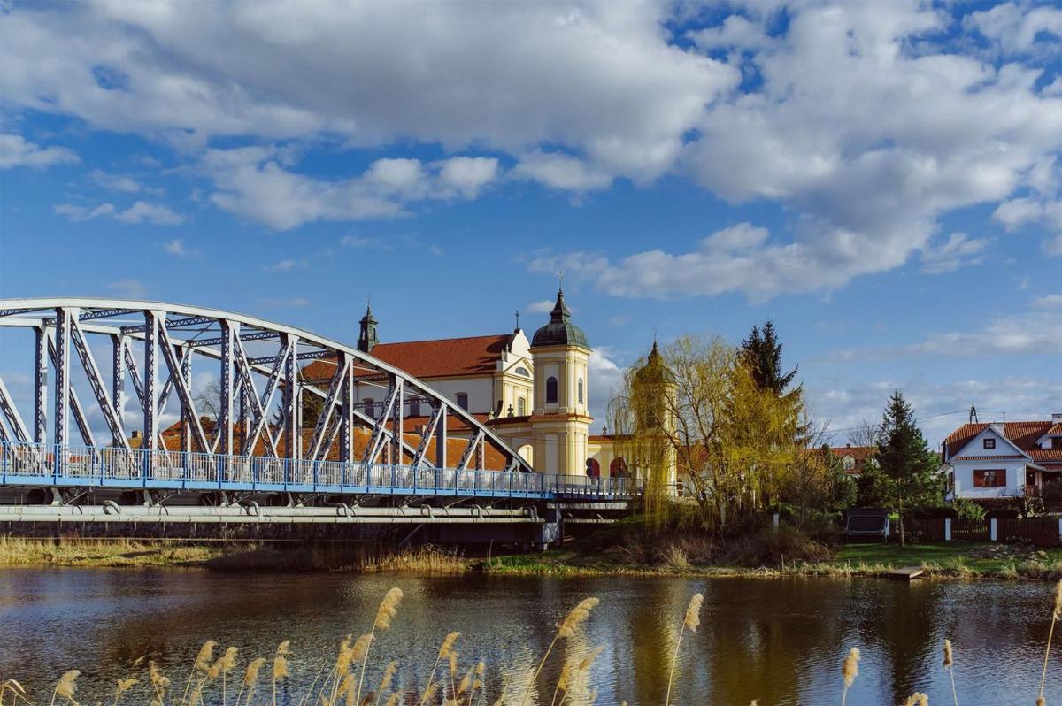 Przystanek Tykocin - apartamenty gościnne - Housity