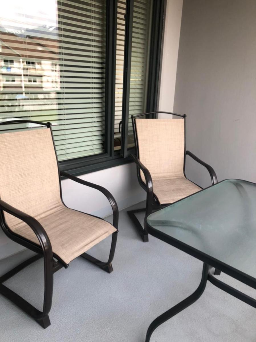 Lower Lonsdale Aprtment - Housity