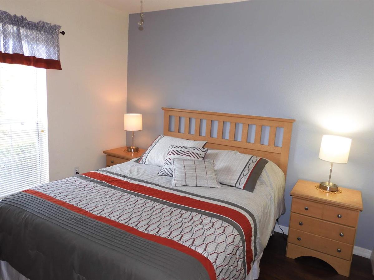 Shaboo's Villa, Perfect Vacation Home, ALL THE FUN! - Housity