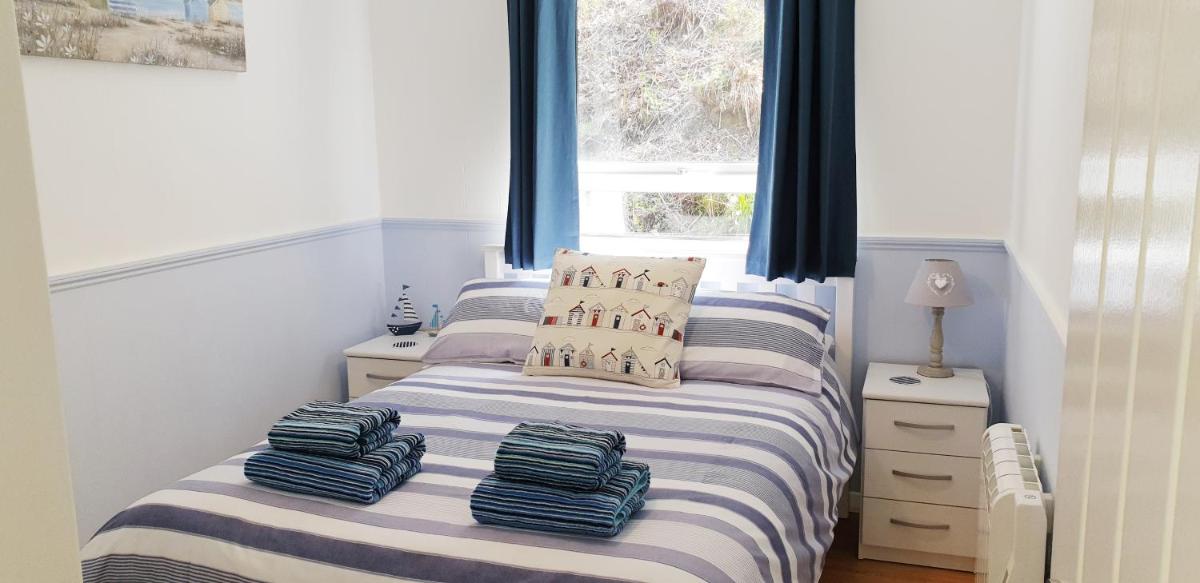 Heated Swimming Pool Looe Polperro Cornwall Holiday Home - Housity