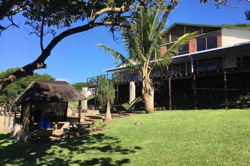 Beautiful ocean view guest house - Housity