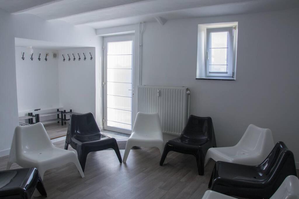 Enjoy Square - Spacious Holiday Home near Maredsous - Housity
