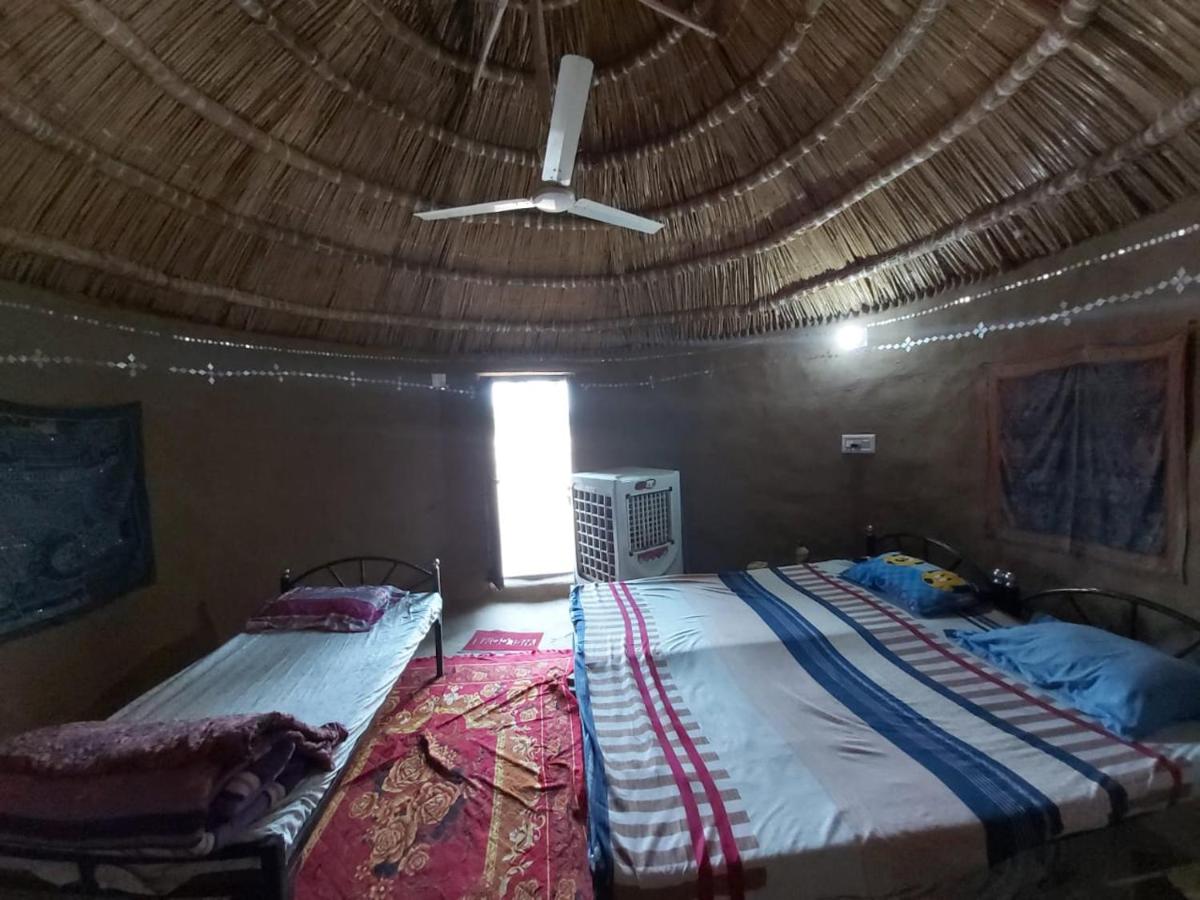 Vamoose Shri Ram Wild Desert Resort - Housity