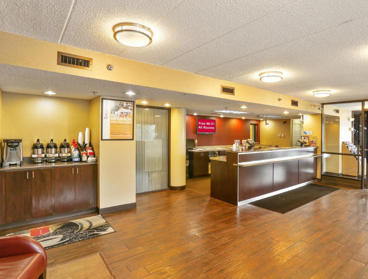 Red Roof Inn PLUS+ Baltimore North - Timonium - Housity