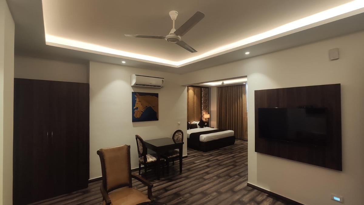Hotel The Vilana A Unit of JG Developers Rishikesh - Housity