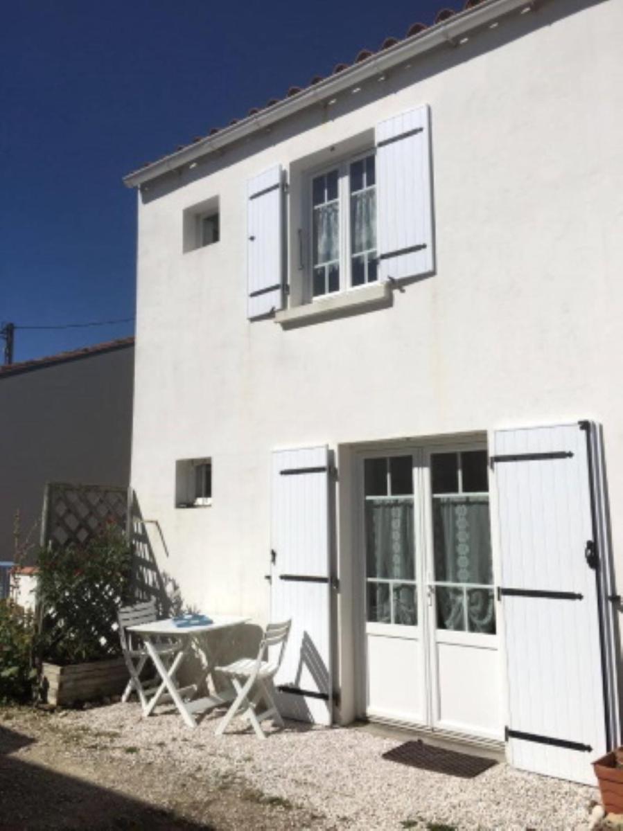Maison de pays à 2 pas de la mer et du centre - Housity
