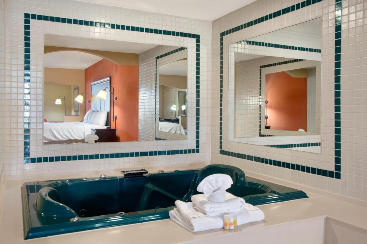 Days Inn by Wyndham Longview South - Housity