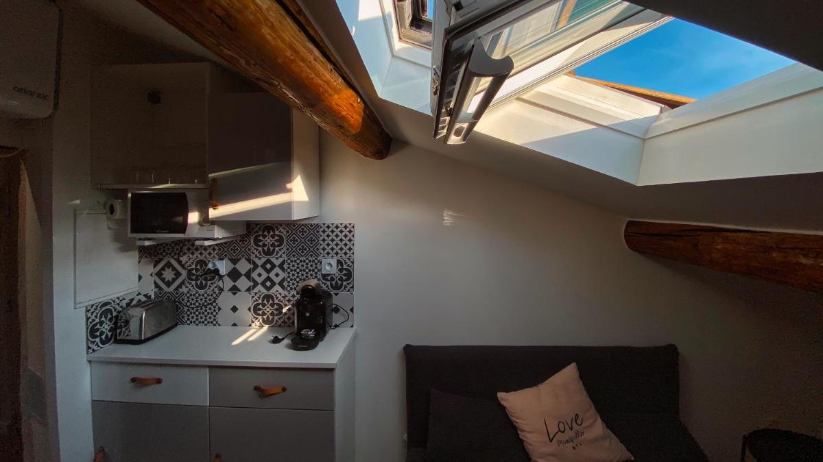 # CLIM - TRAM - Centre ville - Sous les toits # - Housity