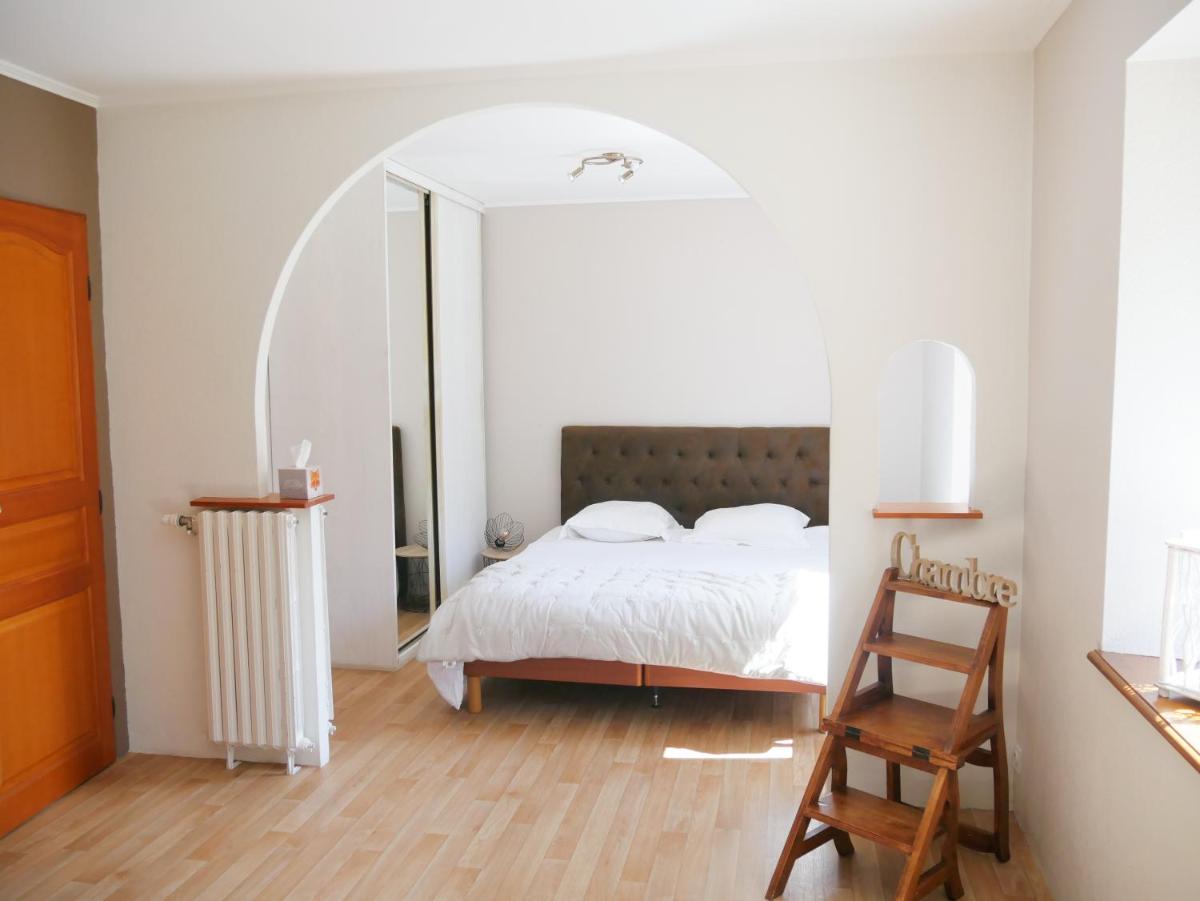 L'Ecurie - Maison avec piscine partagée & chauffée - 6 personnes - Housity