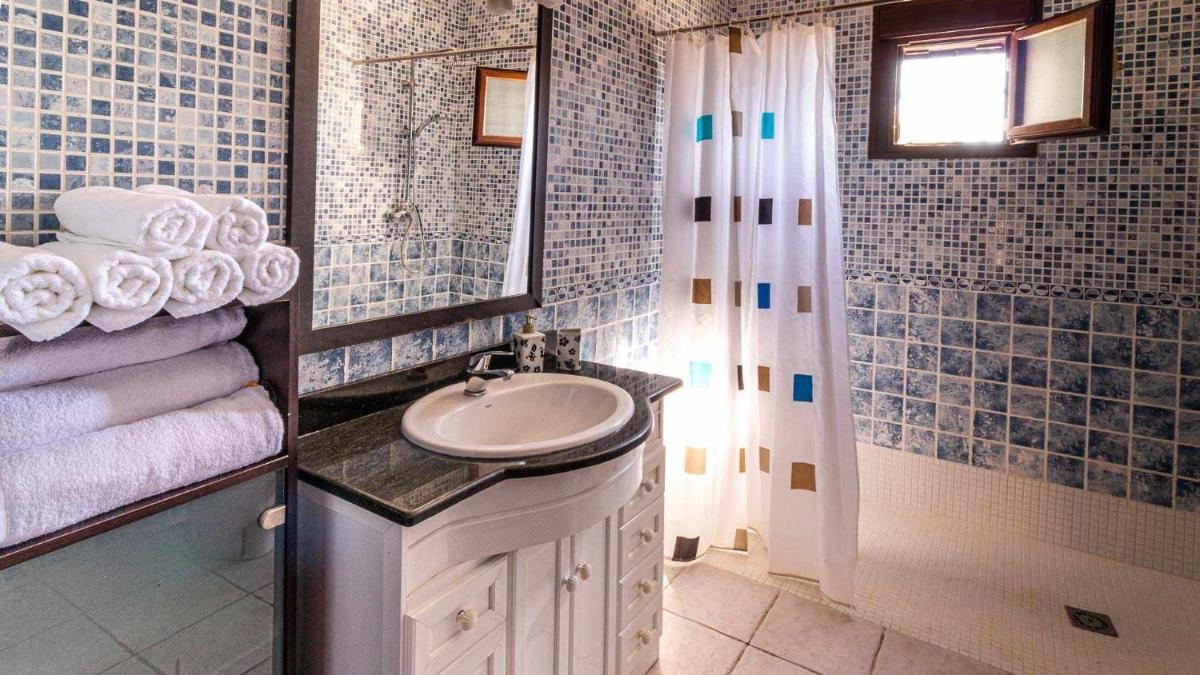 Casa Rural Silvia y Melissa - Housity