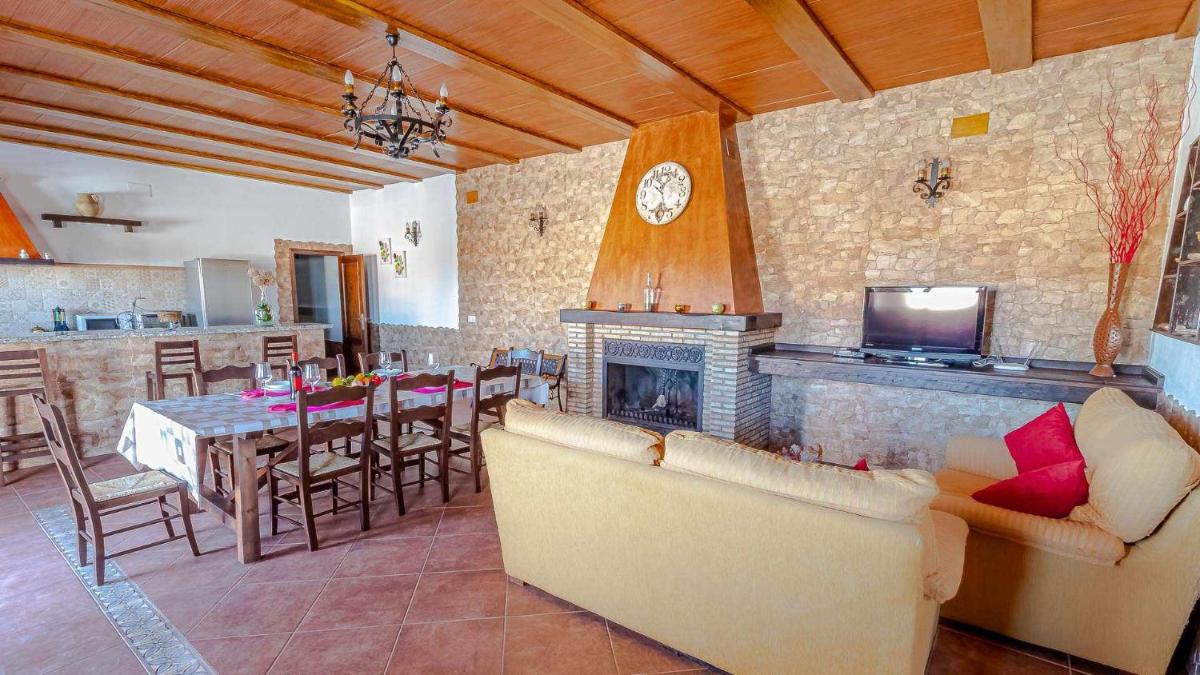 Casa Rural Villa Paquita - Housity