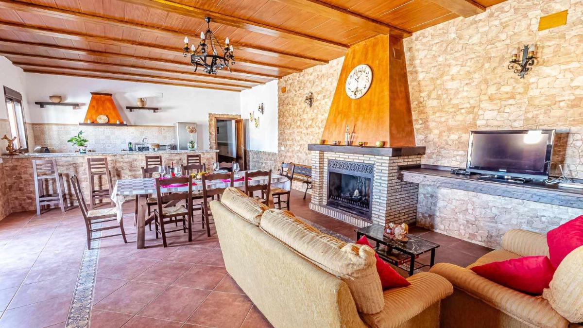 Casa Rural Villa Paquita - Housity