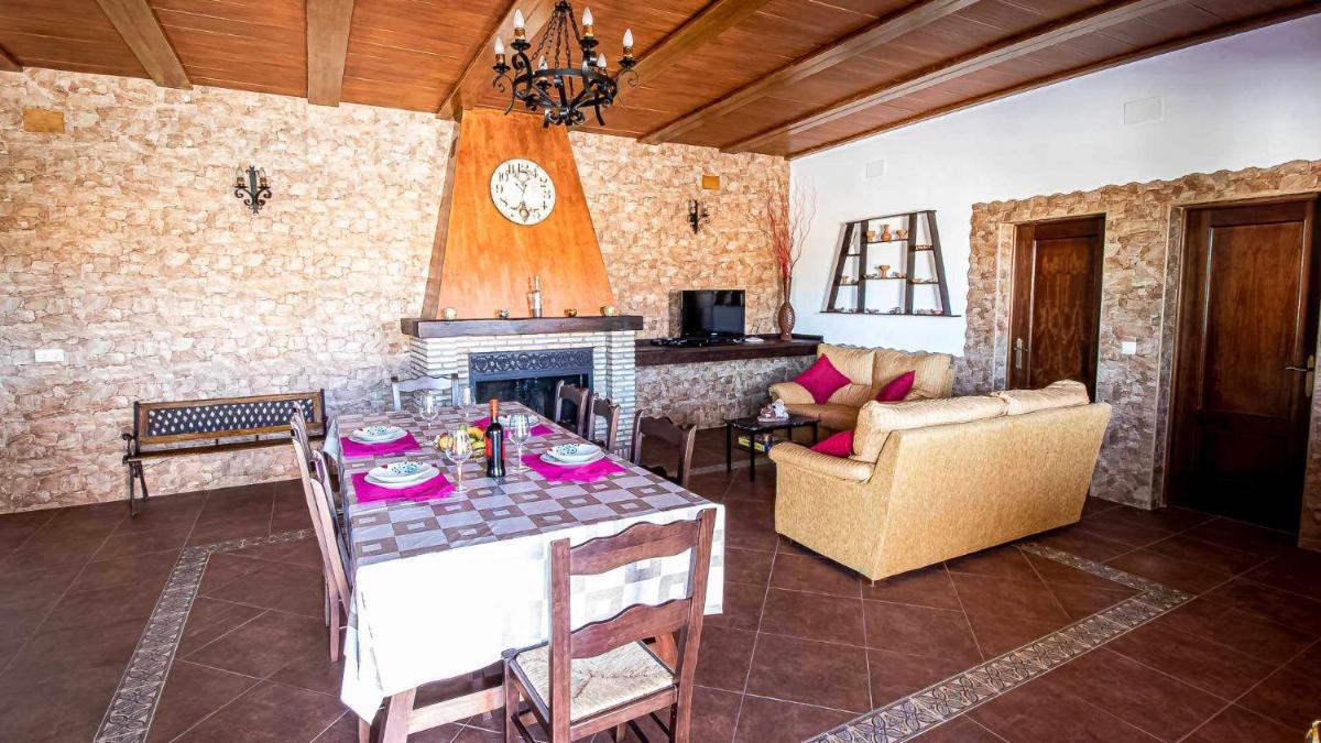 Casa Rural Villa Paquita - Housity