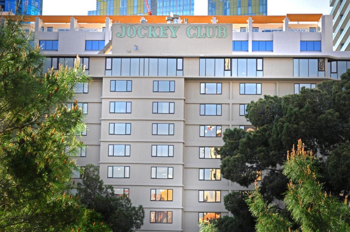 Jockey Club Suites - Housity