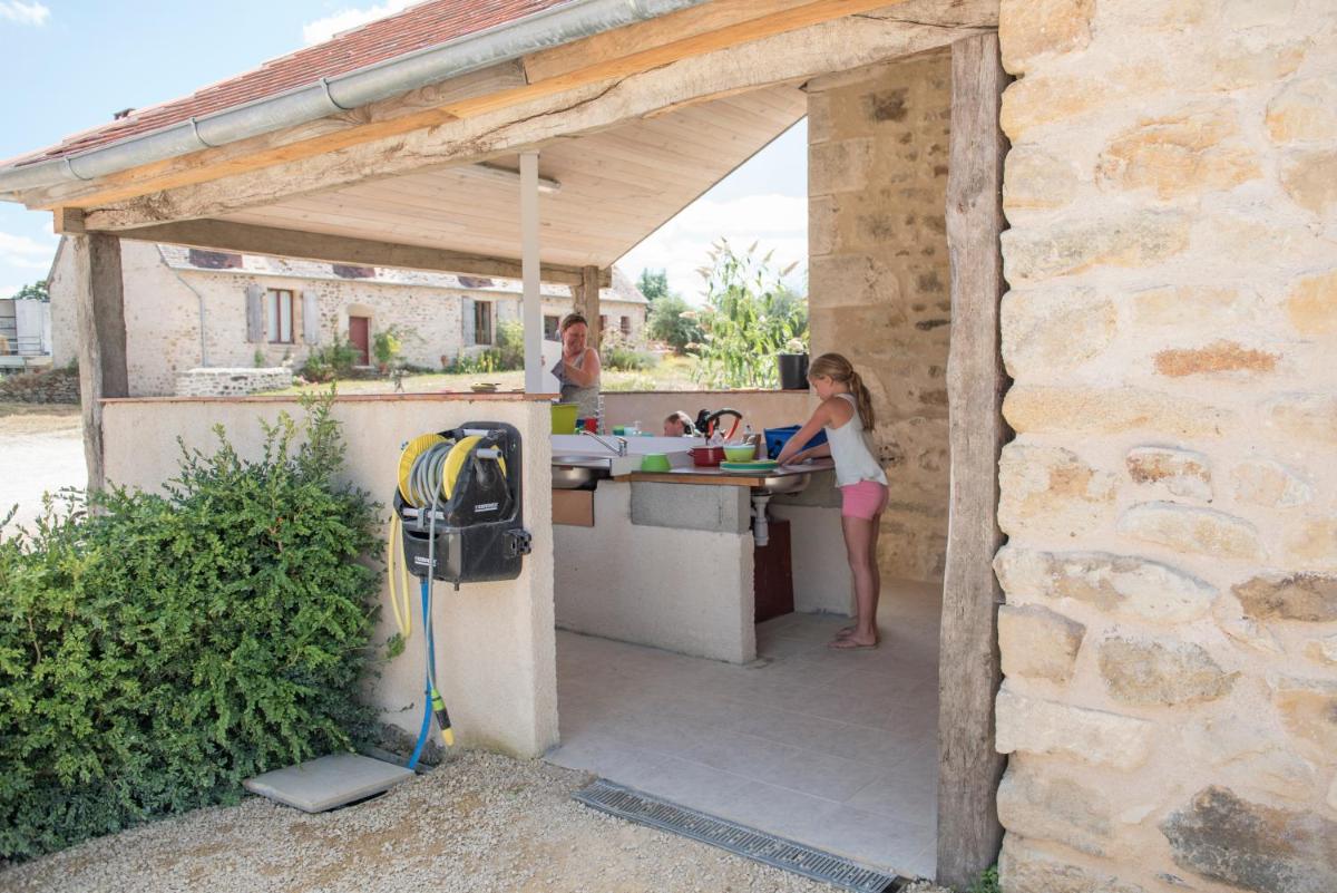 Camping Parc de la Brenne - Housity