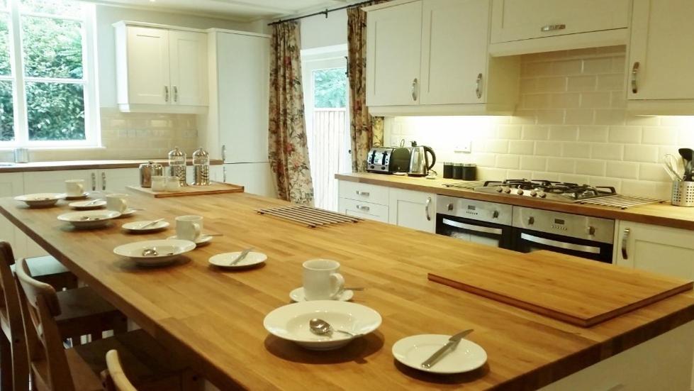 East End House - Housity