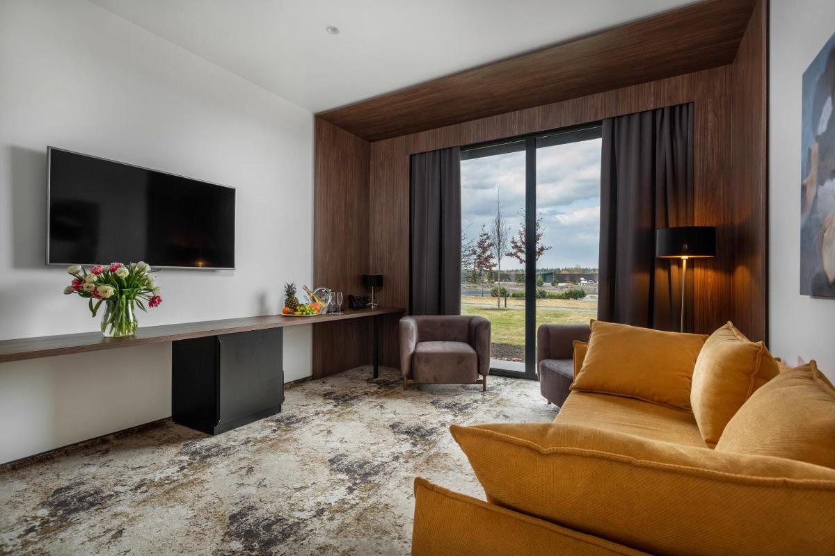 Riverwood Relax Park - Housity