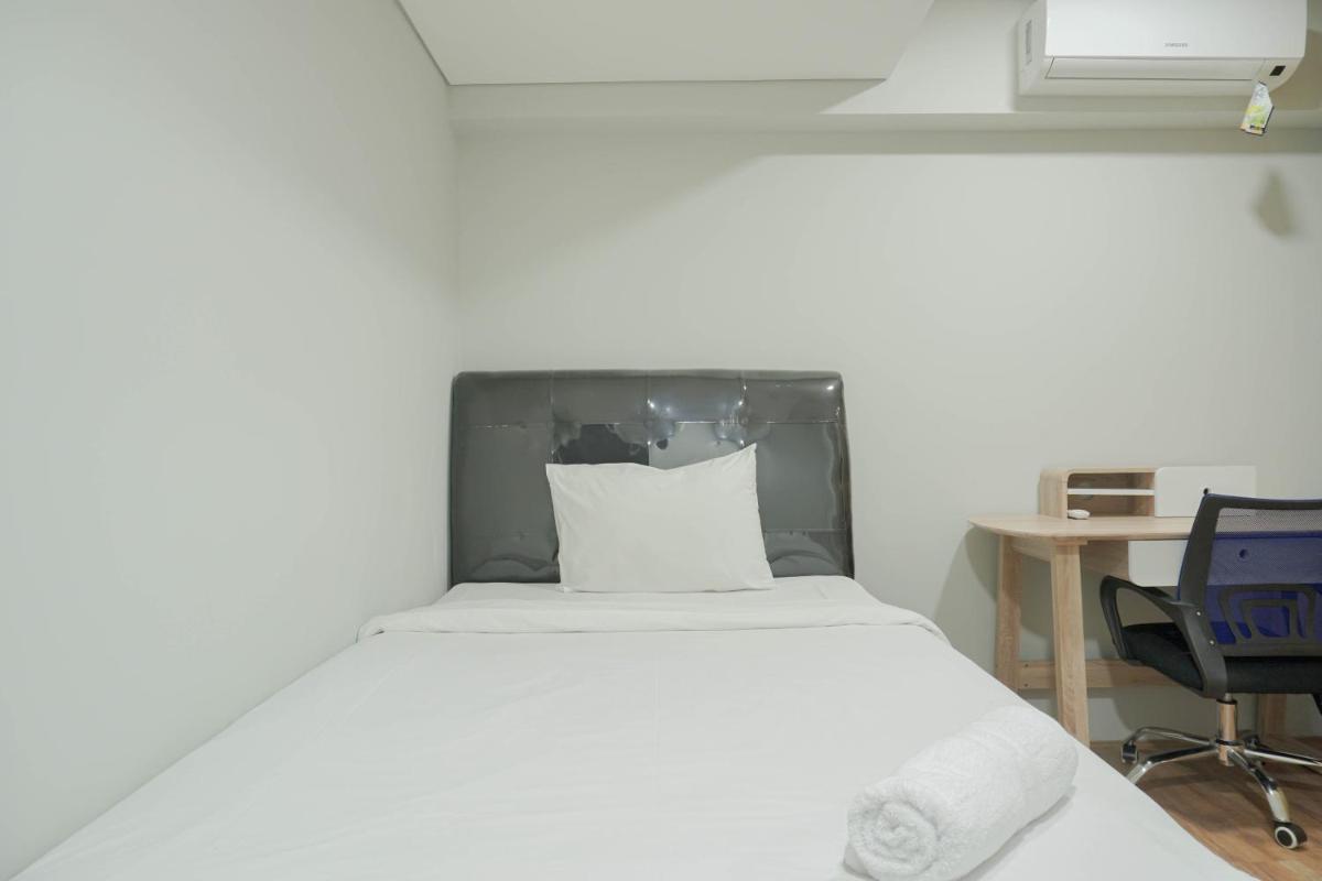 Gorgeous 2BR Apartment Maqna Residence By Travelio - Hizvo